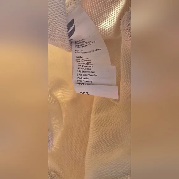 Fabletics Oversized Women’s Cozy Hoodie Cream/Oatmeal XL Pockets & Athleisure - Picture 4 of 6